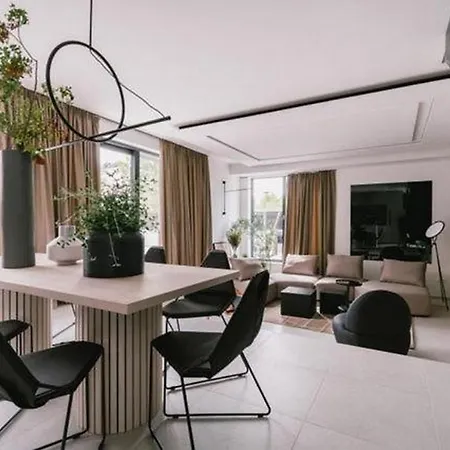 Luxury Hera