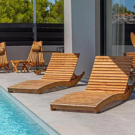 Luxury Hera